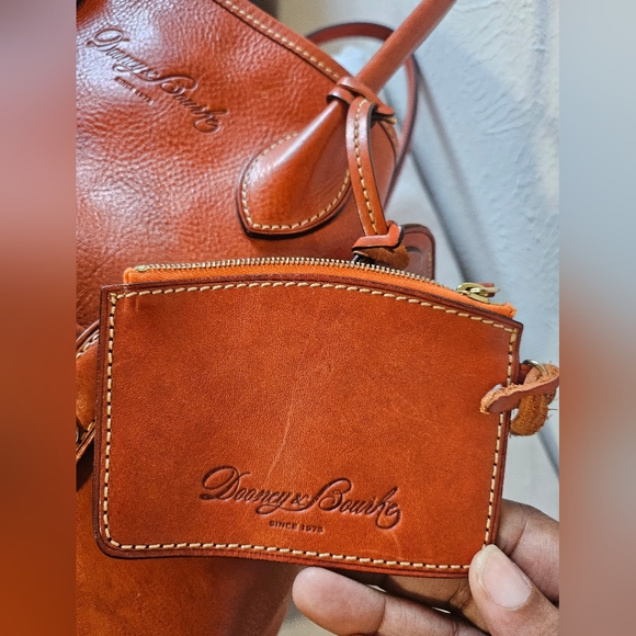 Vintag Dooney & Bourke florentine tote - Picture 7 of 17